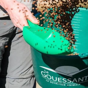 Le Gouessant acquires French aquafeed producer