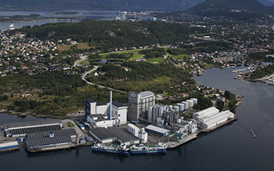 Fish oil spill at Norwegian EWOS plant