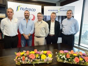 Hendrix Genetics and Nutreco partner to deliver sustainable shrimp solutions in Ecuador