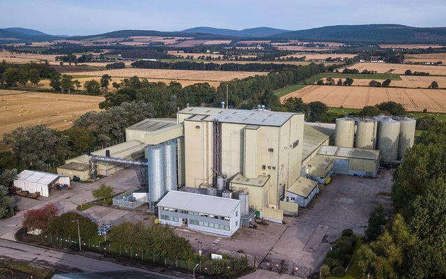 Cooke acquires Skretting feed mill in Scotland