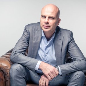 Erik Visser_3