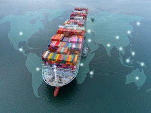 Import export_shutterstock_2101060561