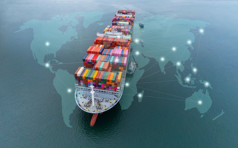 Import export_shutterstock_2101060561