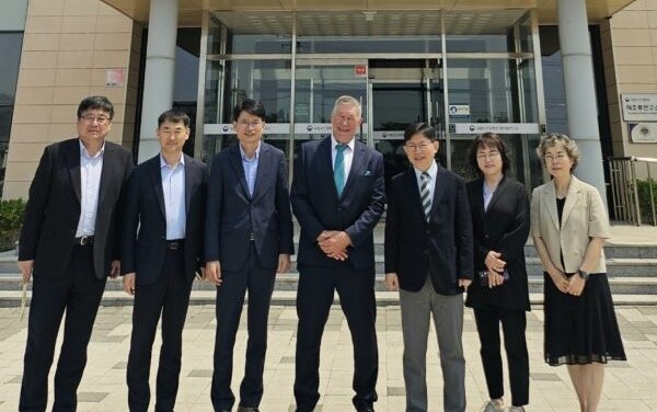 MoU-with-NIFS-Korea_27May2025-4-600x900